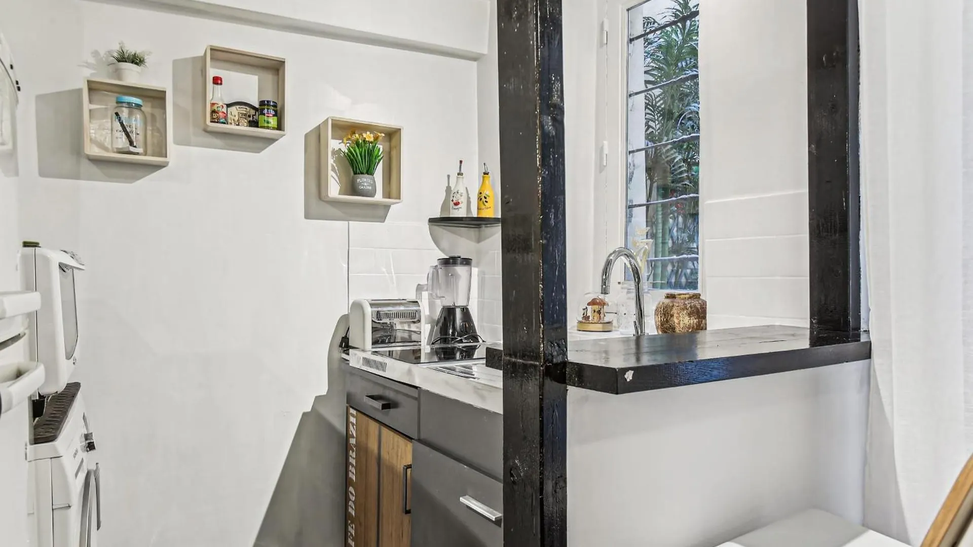 Studio Herold - Place De Victoires By B'Your Home Paris